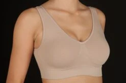 Reggiseno Brassiere Microfibra Seamless Senza Cuciture Selene Louise -Moda Intimo Negozio louise tierra delantera 3