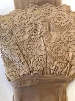 Calza Autoreggenti Elasticizzata Velata Opaca Azira 15DEN Diadema -Moda Intimo Negozio photo 2019 05 23 10 21 28