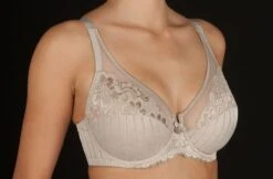 Reggiseno Con Ferretto Senza Imbottitura Coppa C-E Selene Art. Mariluz -Moda Intimo Negozio s mariluz tierra